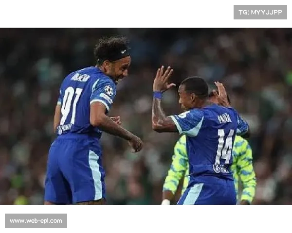 马赛球迷远征里尔，北方德比气氛紧张